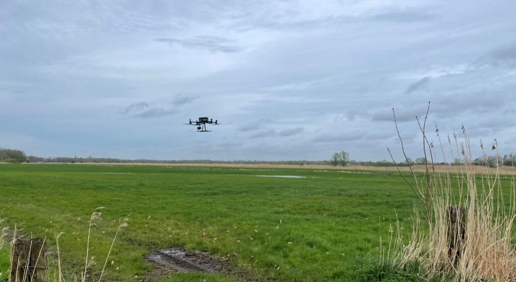 Neben der Identifizierung von Kennarten arbeitet anyA auch bei der Befliegung von Agrarflächen mit dem Drones-as-a-Service-Provider Droniq zusammen.